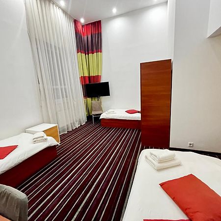Hotel Kalyna Κχαρκίβ Εξωτερικό φωτογραφία